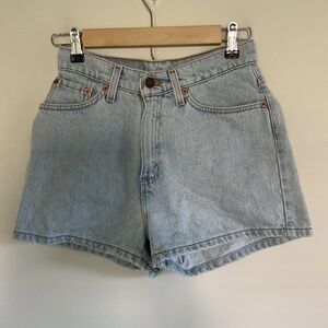 Vintage 1993 Levis 512 Denim Shorts Womens Sz 7 Slim Fit Light Wash Made In USA